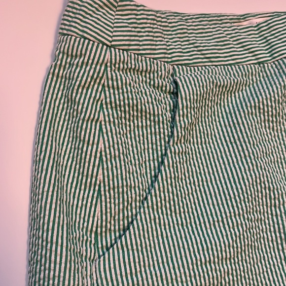Green and white striped mini skirt front sip side pockets - Picture 4 of 7